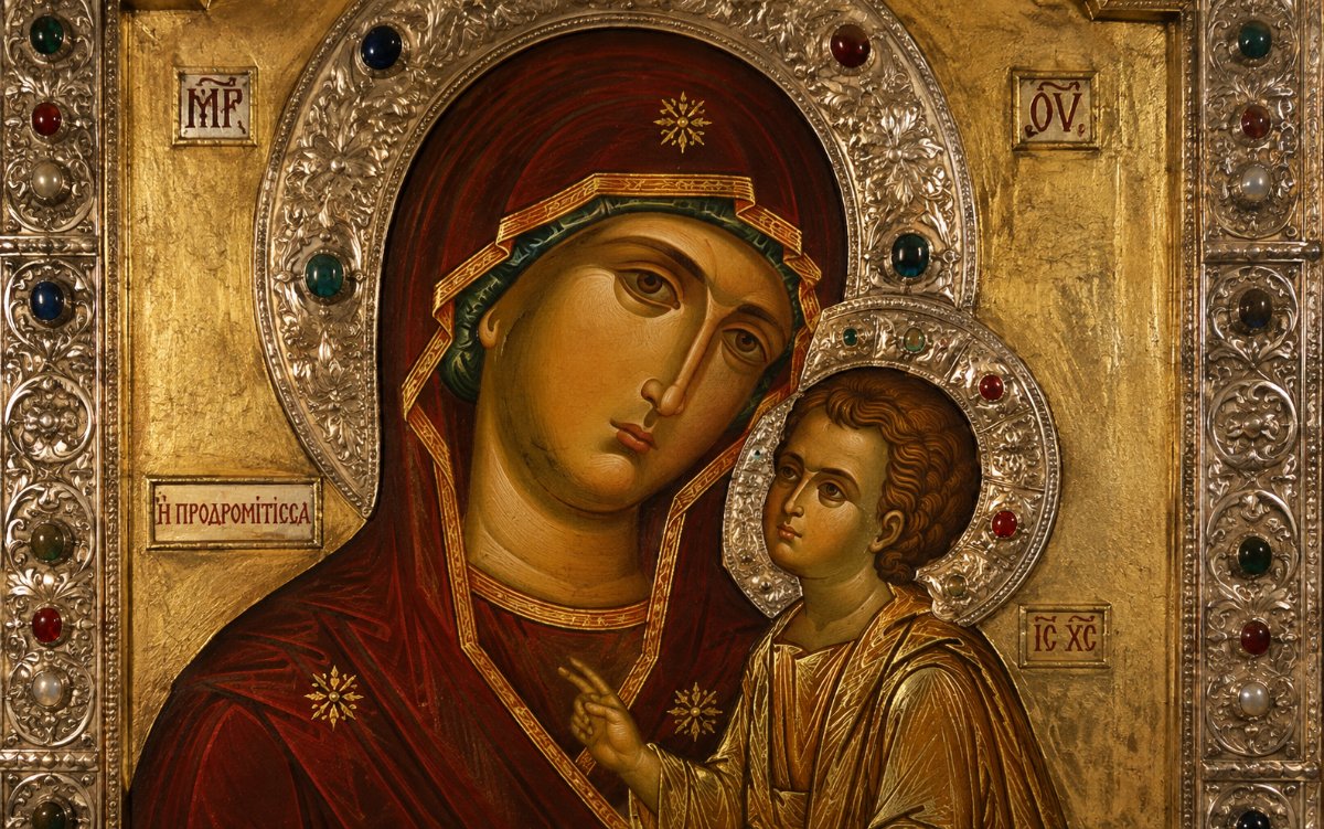 Icoana Maicii Domnului „Prodromița” de la schitul românesc din Athos este…